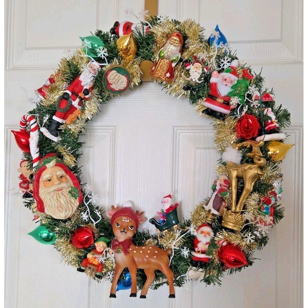 Handmade 18" Santa Christmas Wreath Vtg Ornaments Tinsel Holiday Decor Kitchy